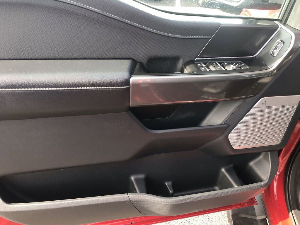 Used 2022 Ford F150 XLT w/ Equipment Group 302A High image 13