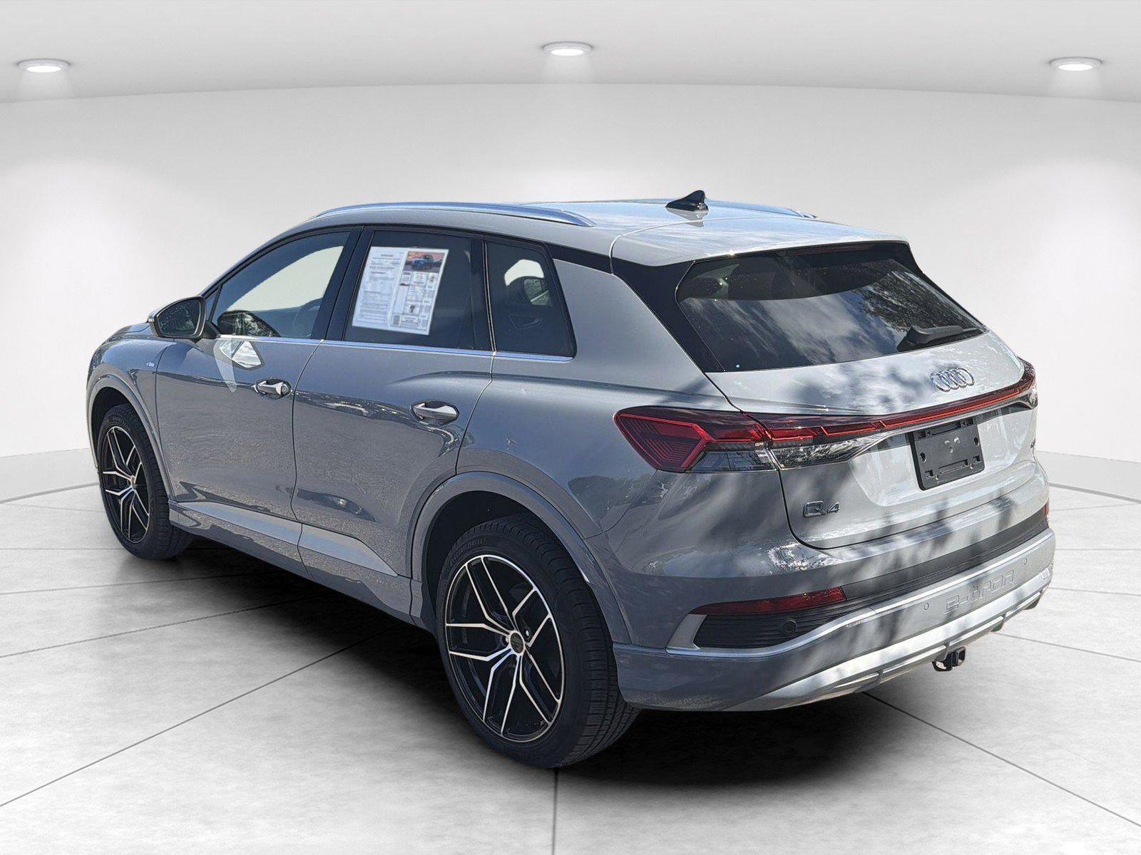 Used 2024 Audi Q4 e-tron Premium AWD/4WD image 6