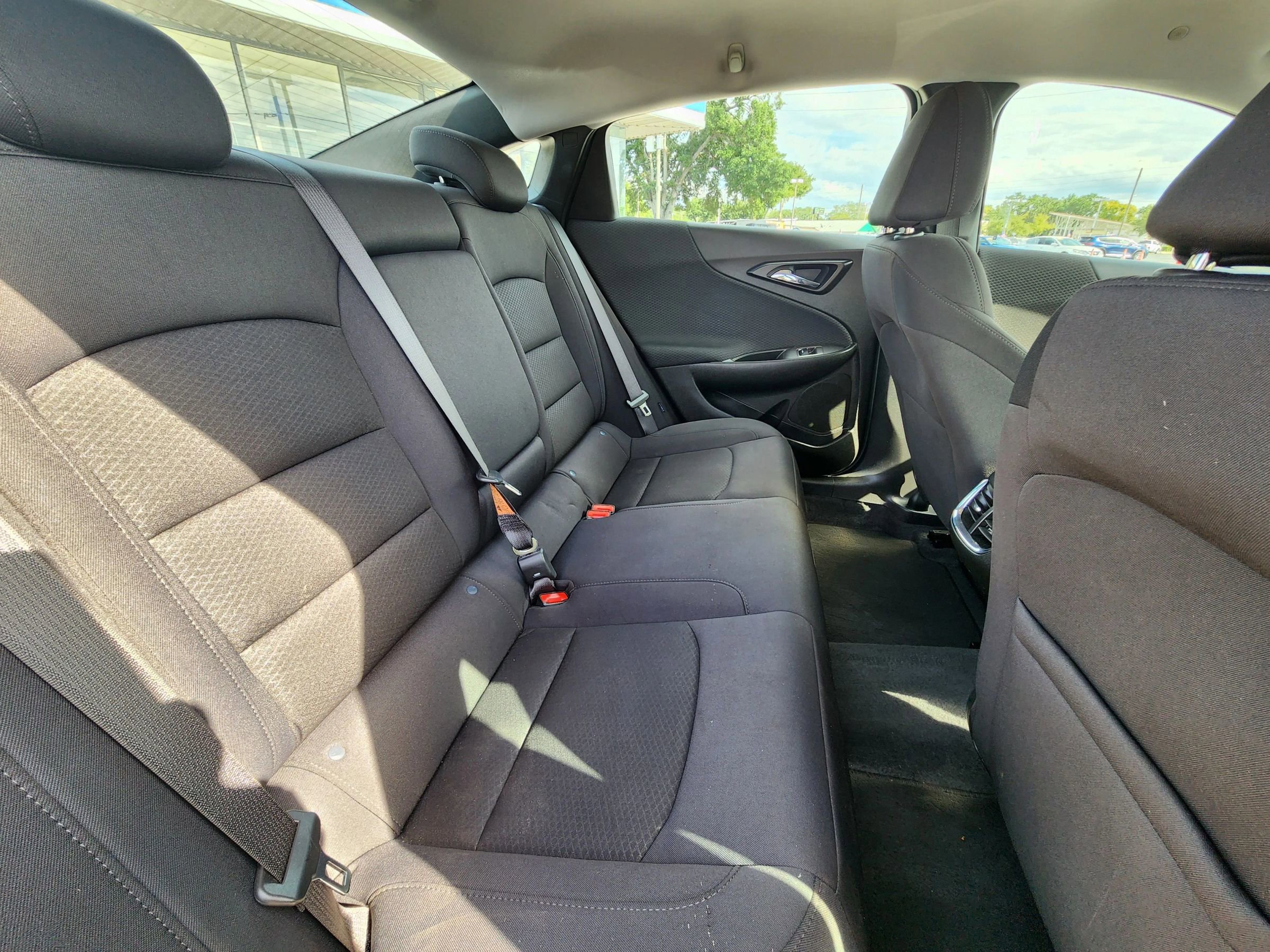 Used 2023 Chevrolet Malibu LT FWD image 10