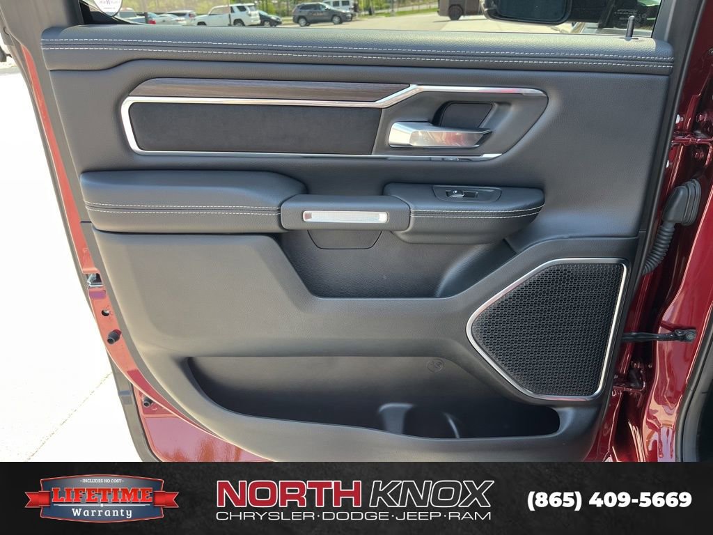 Used 2025 RAM 1500 Laramie image 14