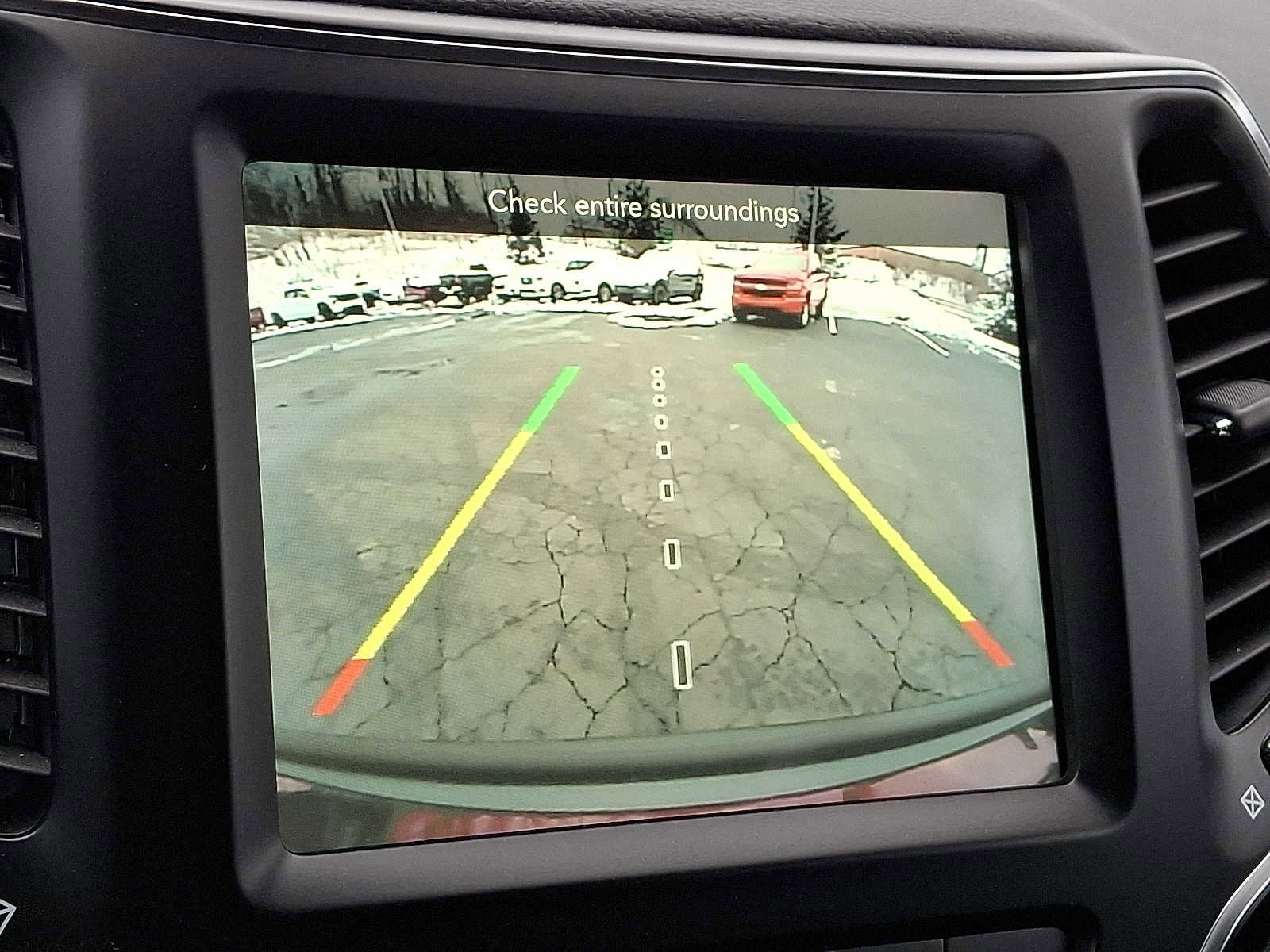 Used 2021 Jeep Cherokee Latitude Lux w/ Comfort/Convenience Group image 17