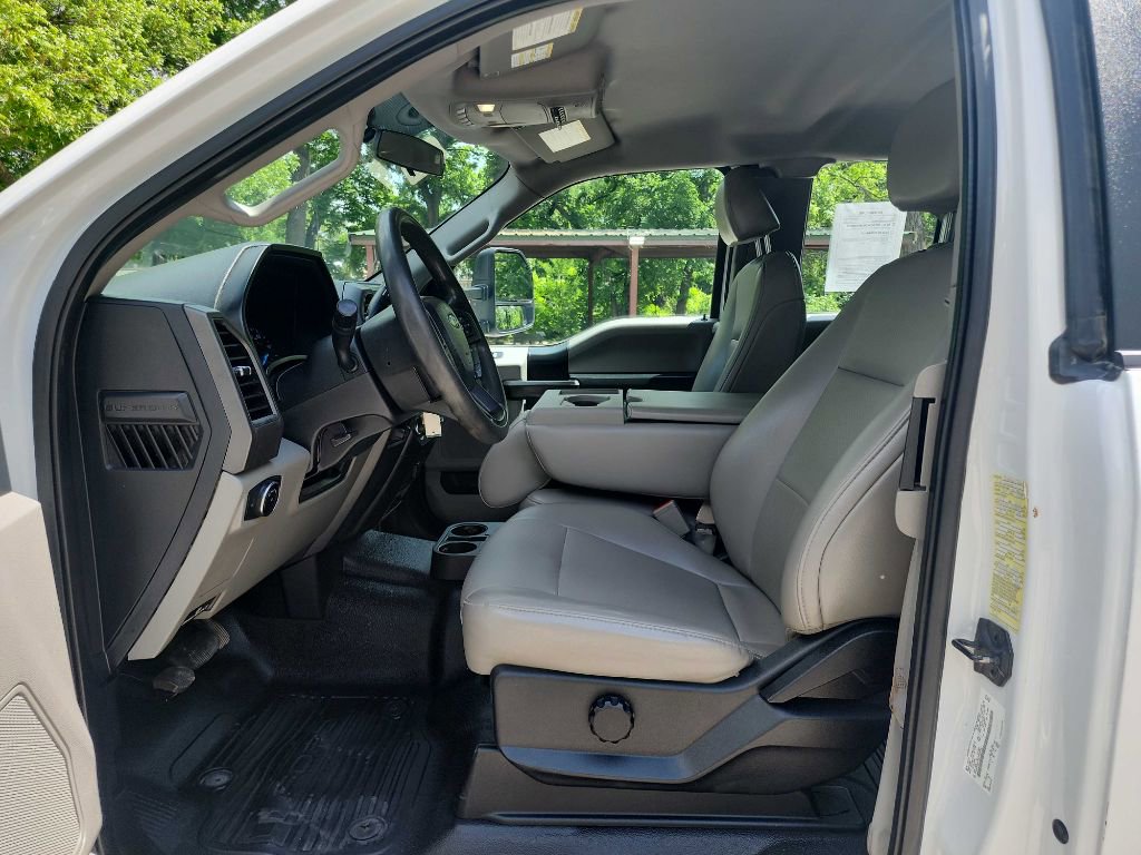 Used 2019 Ford F550 4x4 SuperCab Super Duty image 19