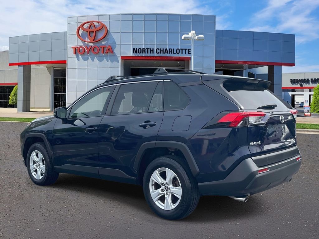 Used 2019 Toyota RAV4 XLE w/ Convenience Package image 6