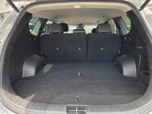 Used 2023 Hyundai Santa Fe SEL FWD image 25