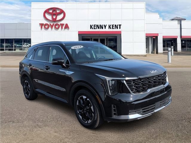 Used 2024 Kia Sorento S image 1