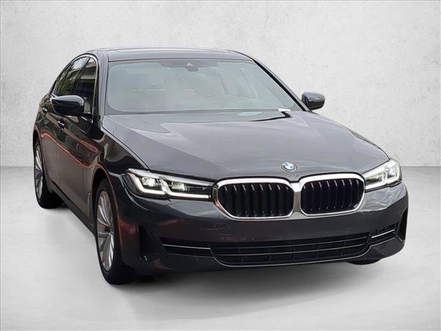 Used 2023 BMW 530i xDrive w/ Premium Package image 3