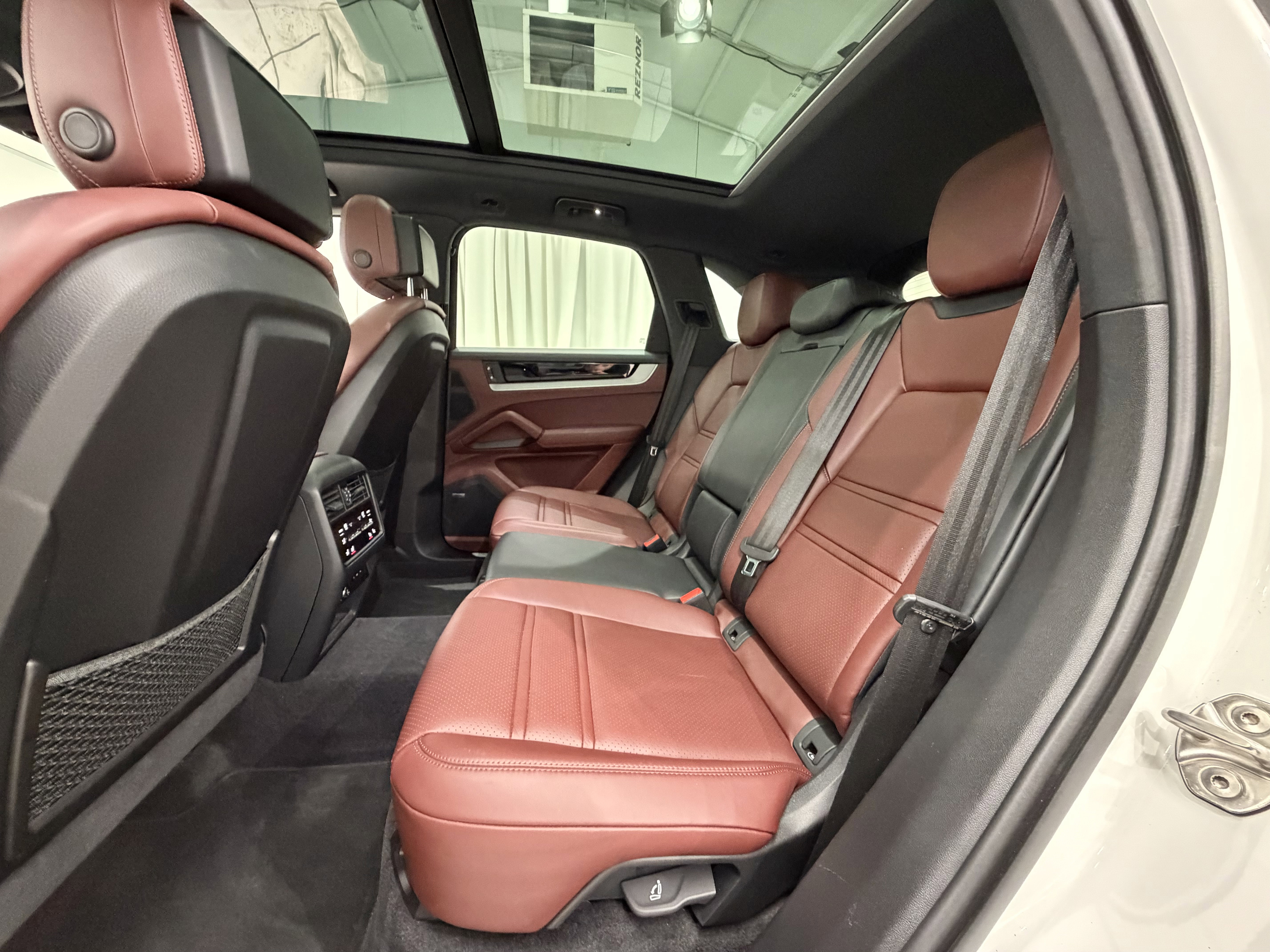 Certified 2024 Porsche Cayenne S image 20