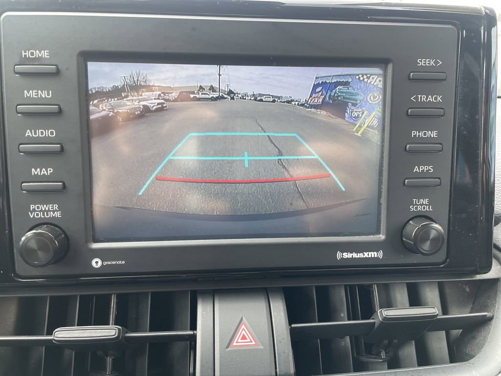 Used 2021 Toyota RAV4 XLE w/ Carpet Mat Package (TMS) image 19