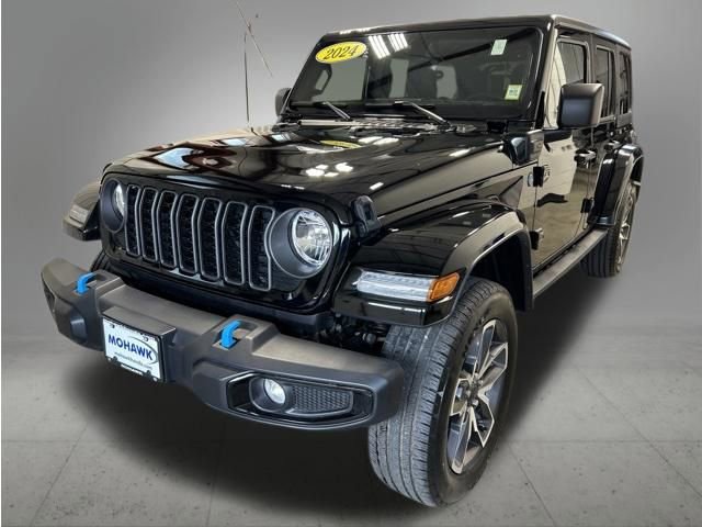 Used 2024 Jeep Wrangler Unlimited AWD/4WD image 1
