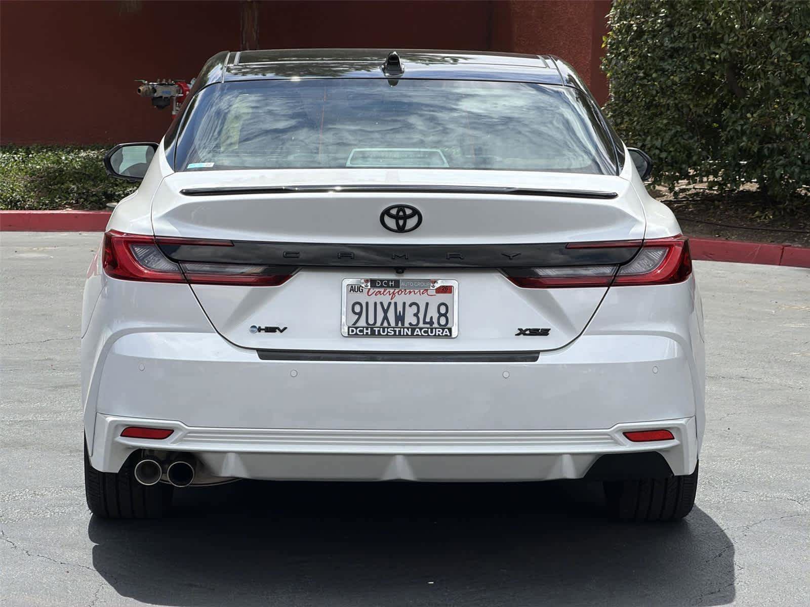 Used 2025 Toyota Camry XSE FWD image 6