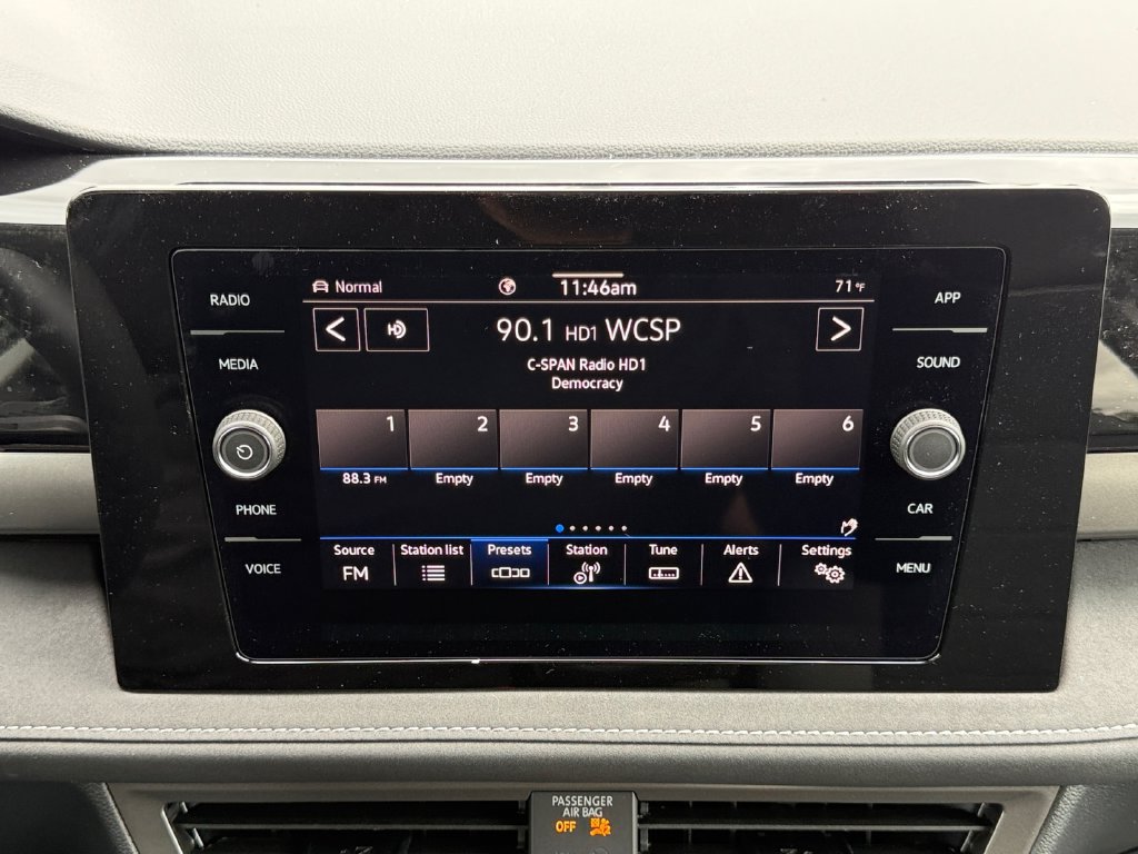 New 2027 Volkswagen Taos SE AWD/4WD image 14
