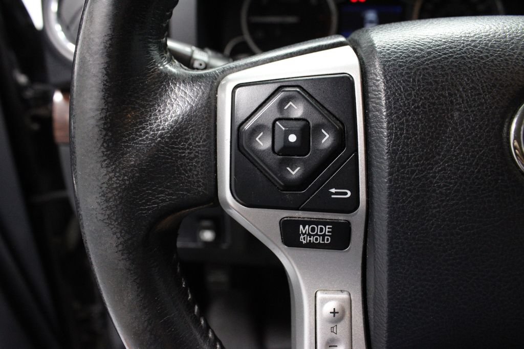 Used 2014 Toyota Tundra Limited AWD/4WD image 27