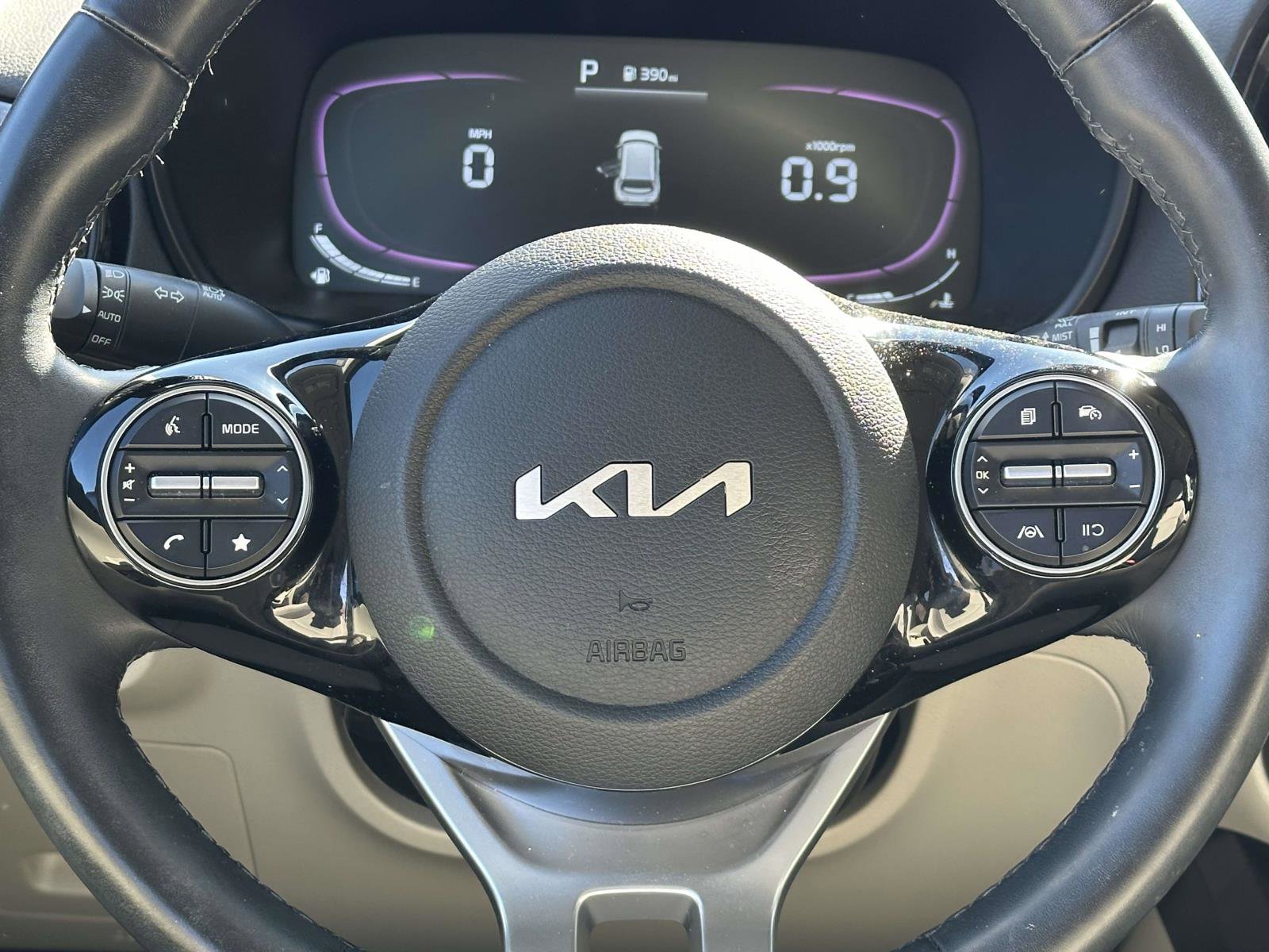 Certified 2023 Kia Soul EX image 8