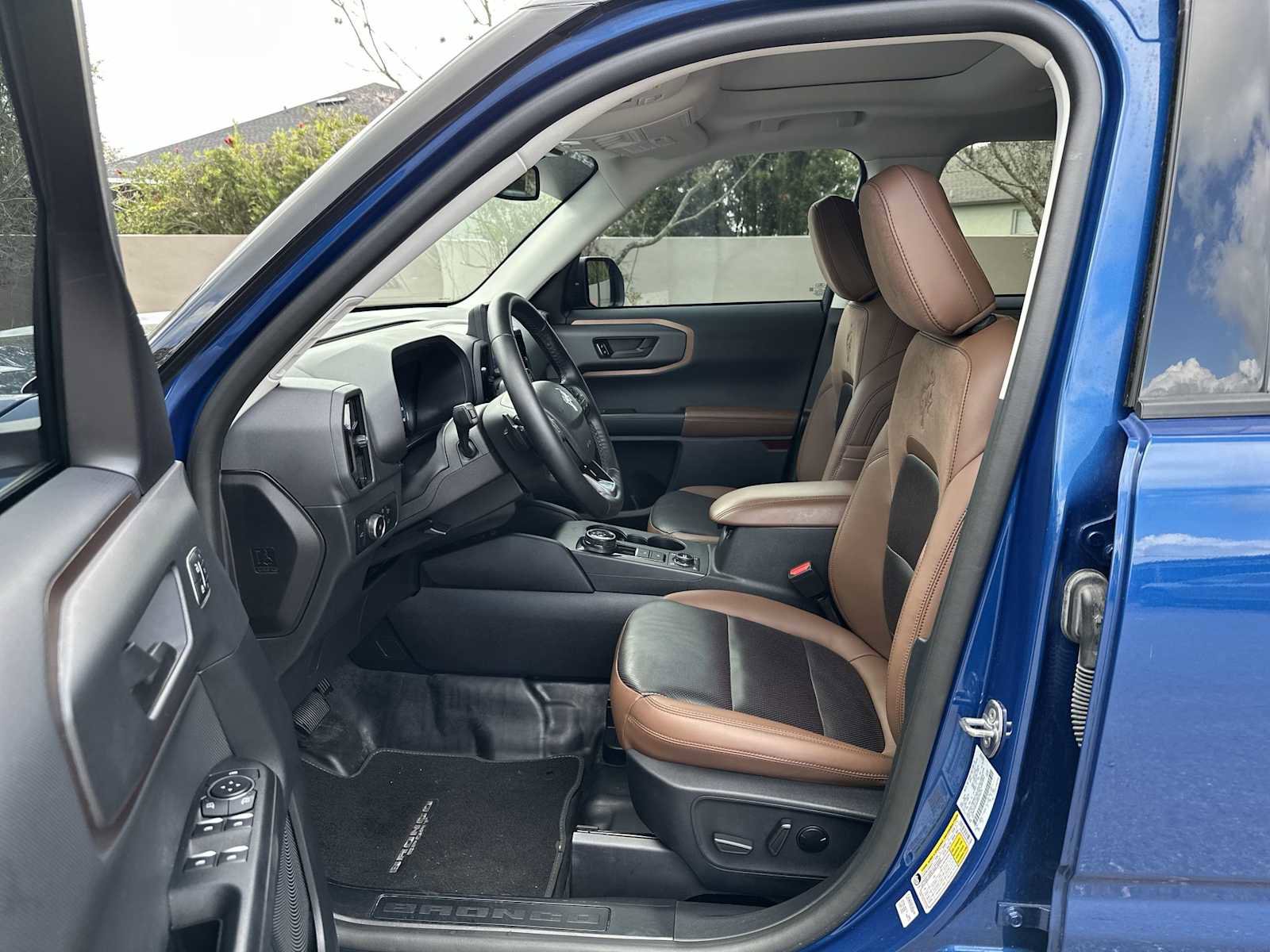 Used 2024 Ford Bronco Sport Badlands w/ Premium Package image 2