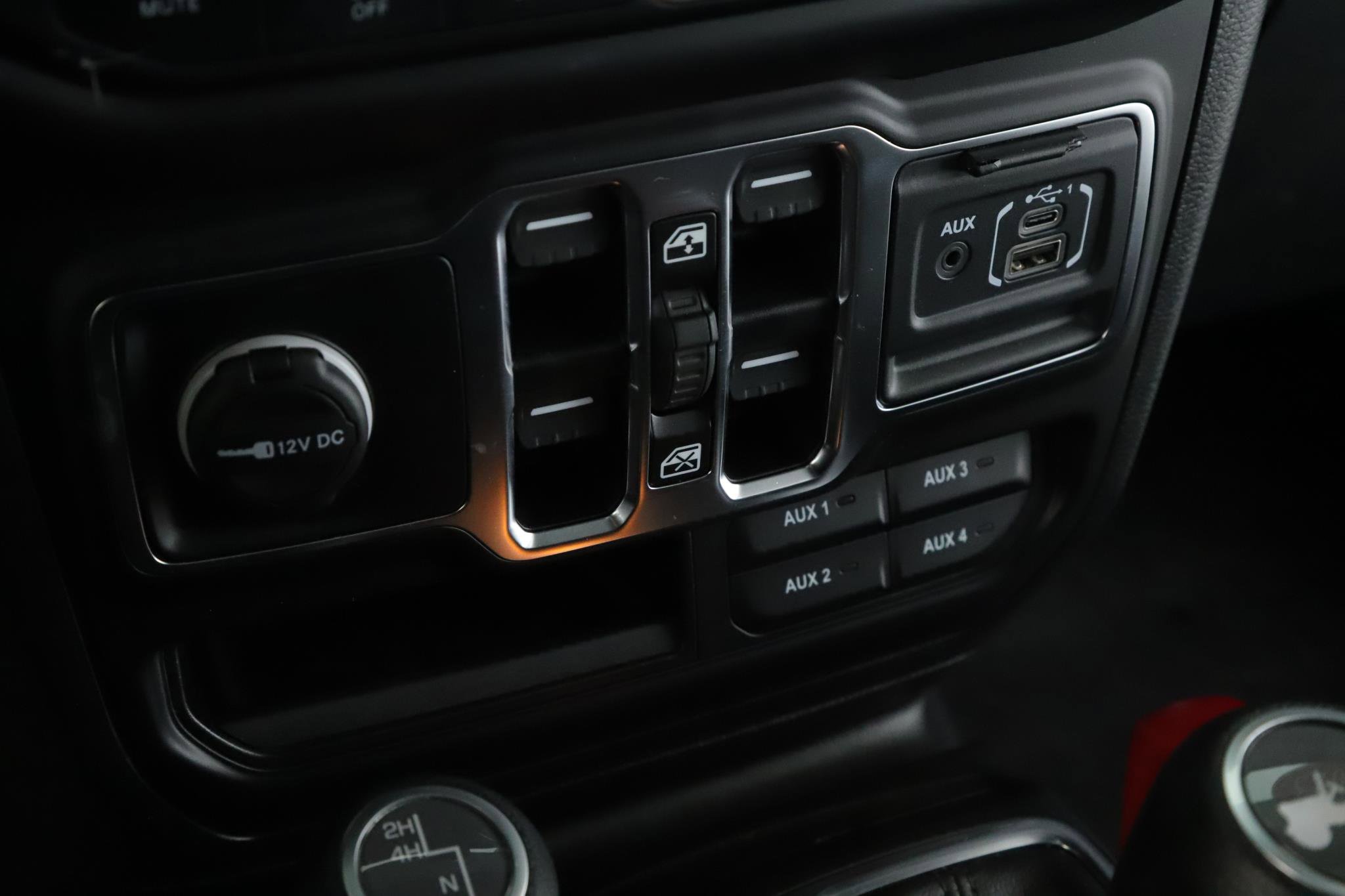 Used 2023 Jeep Wrangler Unlimited Sport image 14