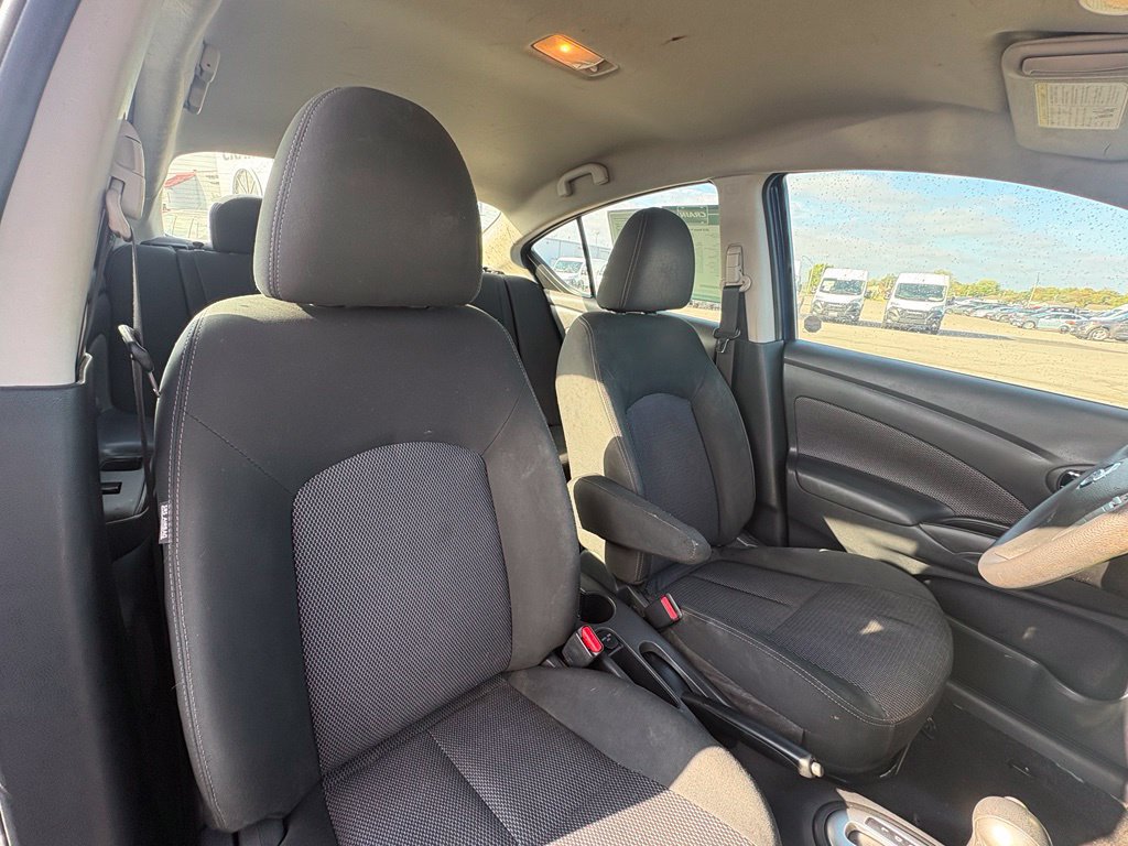 Used 2019 Nissan Versa SV FWD image 27