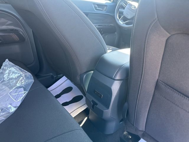 New 2026 Ford Maverick XL w/ Equipment Group 101A image 11