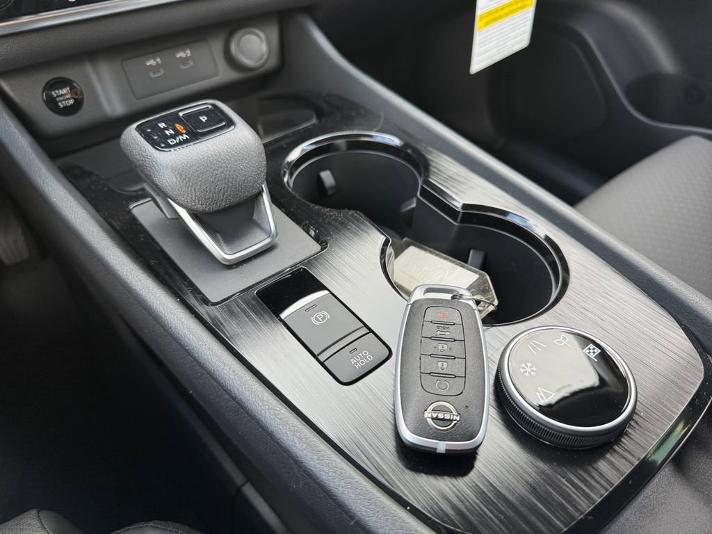 New 2026 Nissan Rogue Dark Armor image 11