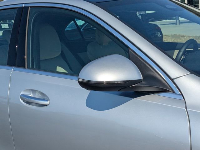 Used 2025 Mercedes-Benz C 300 Sedan image 13