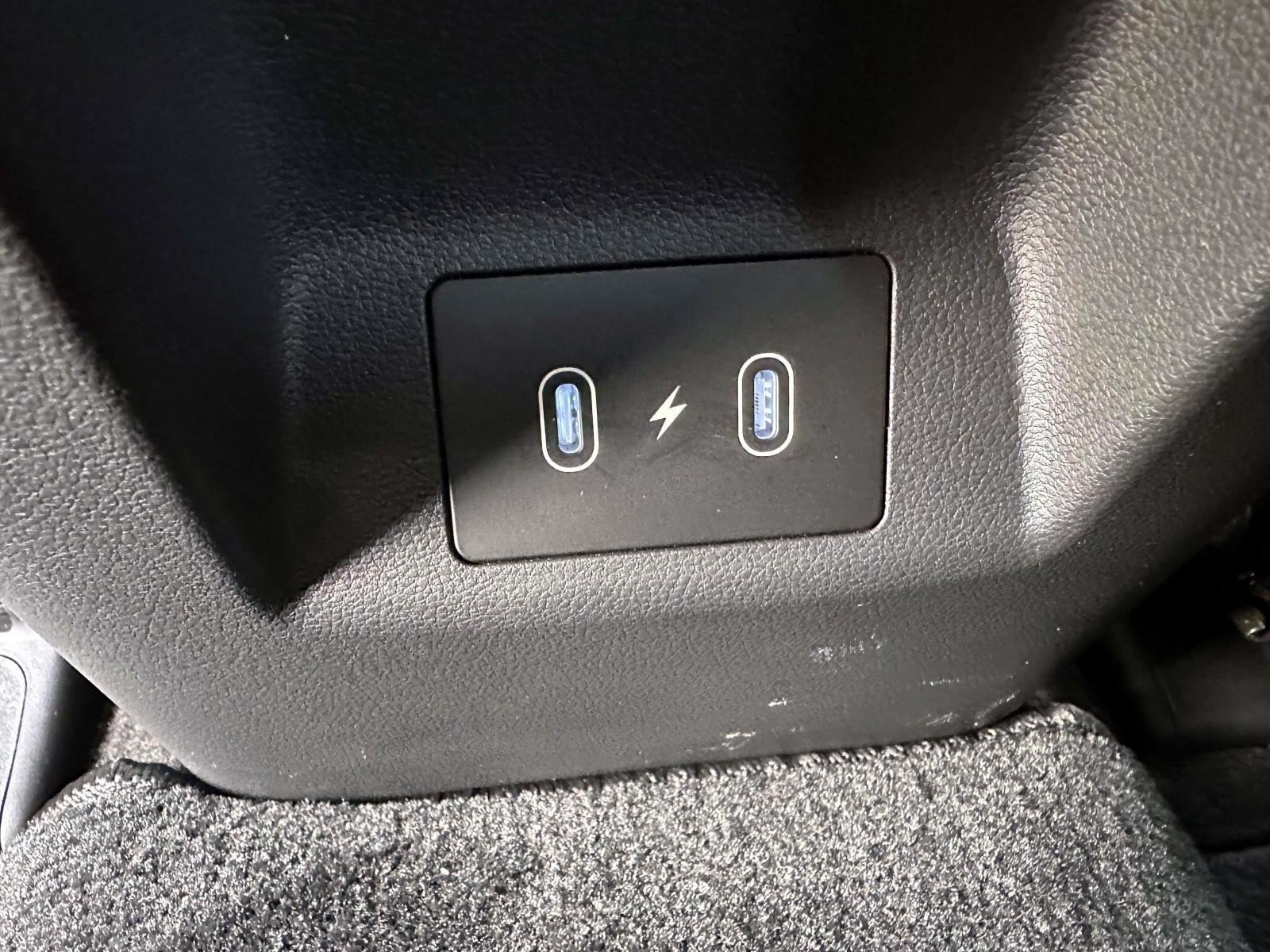 Used 2025 Hyundai Tucson SE AWD/4WD image 14