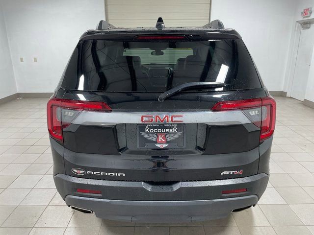 Used 2023 GMC Acadia AT4 w/ Trailering Package AWD/4WD image 5