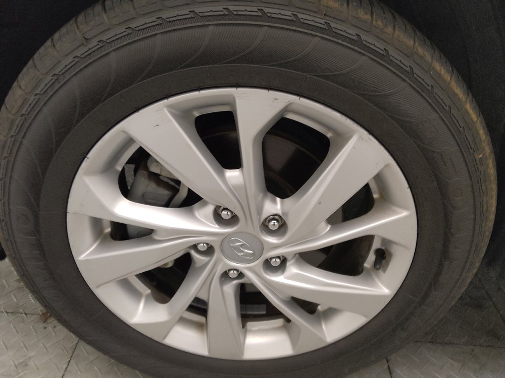 Used 2019 Hyundai Tucson Value w/ Cargo Package image 31