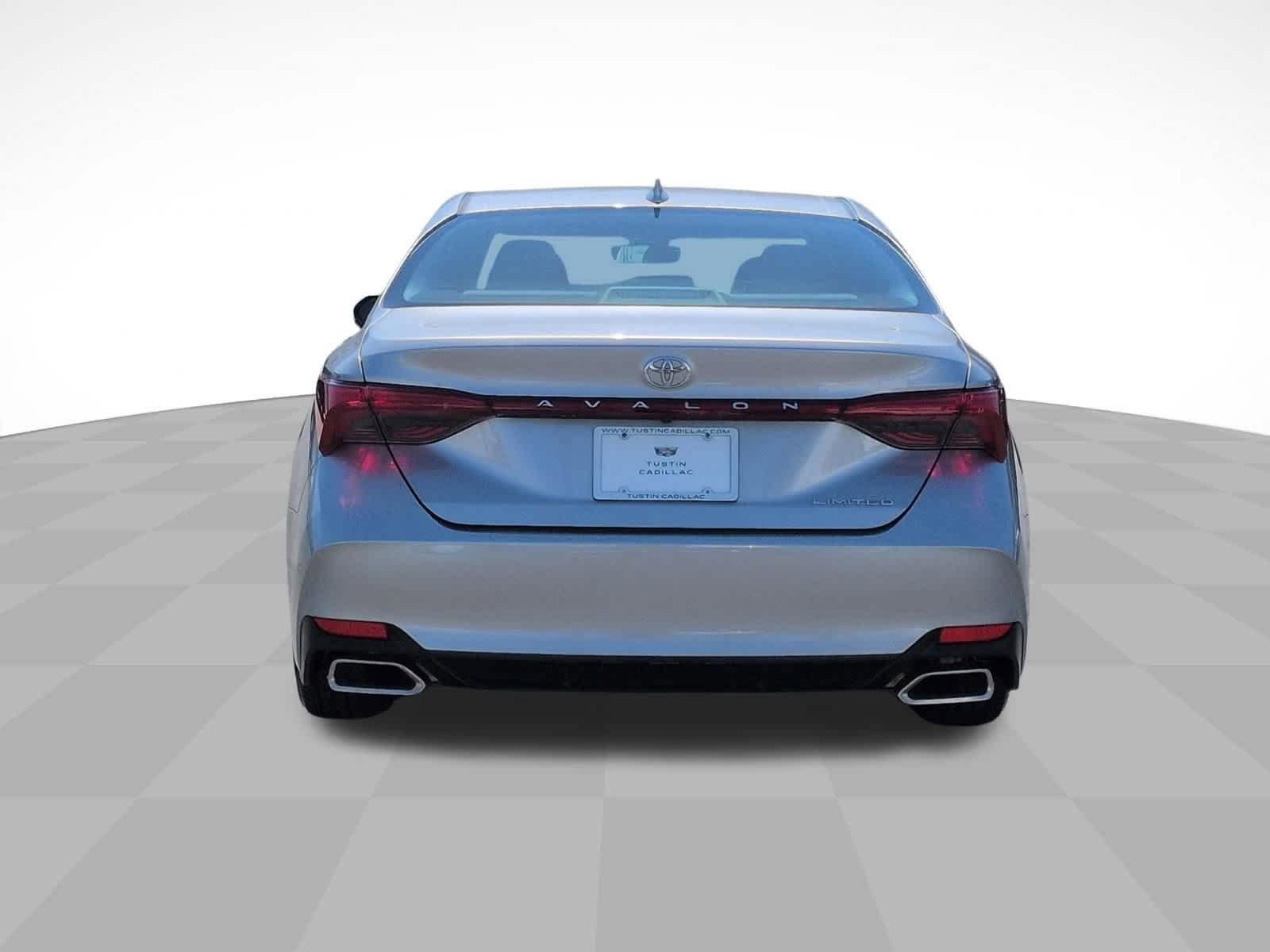 Used 2020 Toyota Avalon Limited w/ All Weather Liner Package FWD image 6