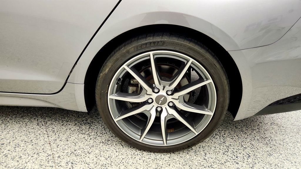 Used 2023 Genesis G70 2.0T AWD/4WD image 9