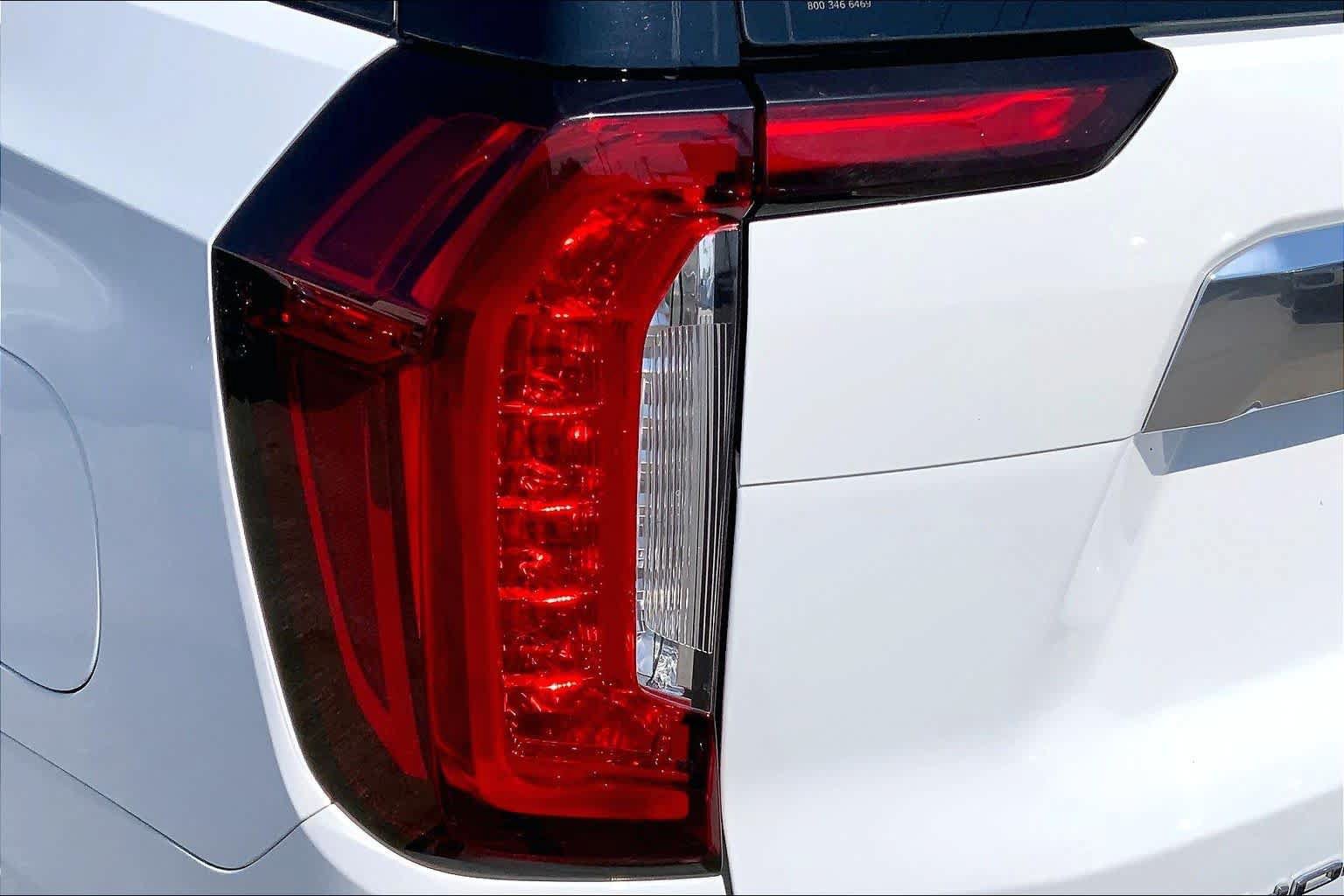 Used 2023 GMC Yukon Denali w/ Denali Reserve Package AWD/4WD image 26