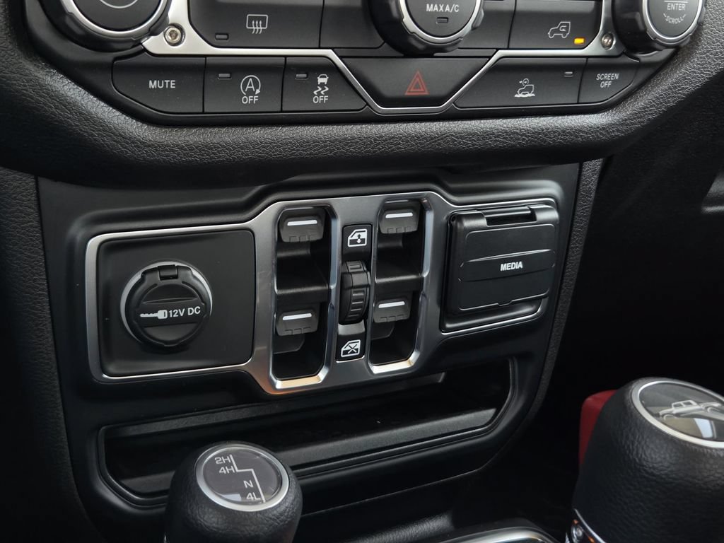 New 2026 Jeep Gladiator Sport AWD/4WD image 18