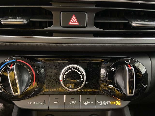 Used 2023 Hyundai Kona SEL image 13