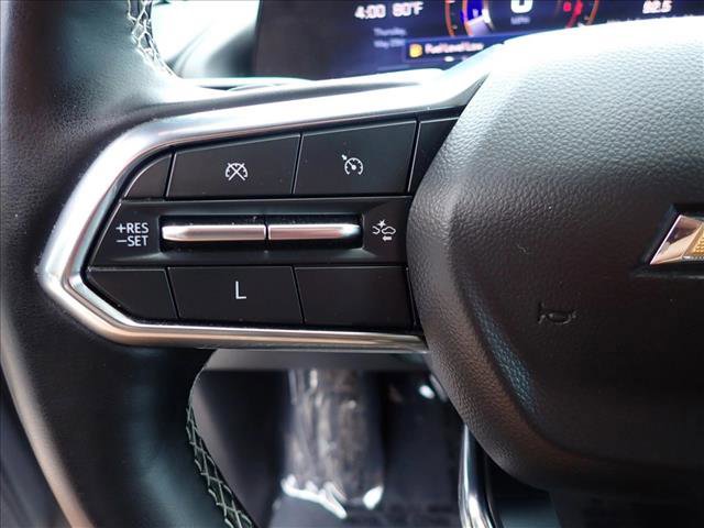 Used 2025 Chevrolet Traverse LT AWD/4WD image 15