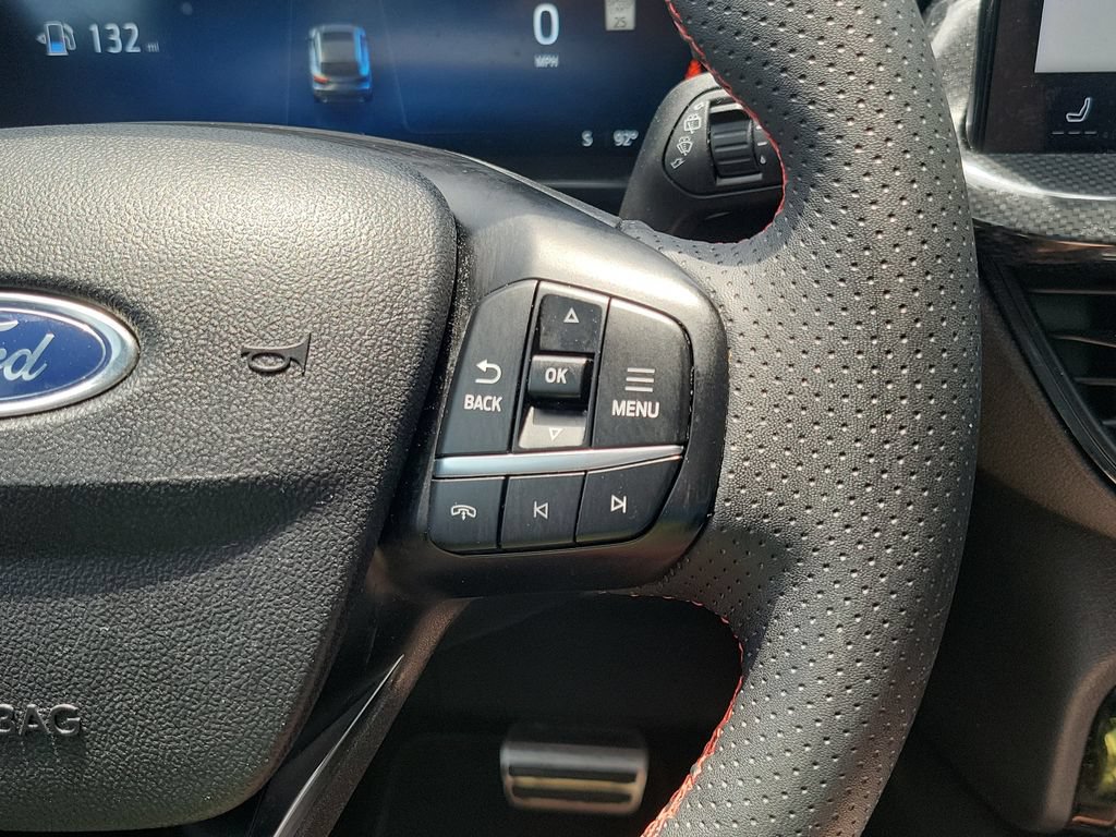 Used 2023 Ford Escape ST-Line Elite w/ Premium Technology Package AWD/4WD image 12
