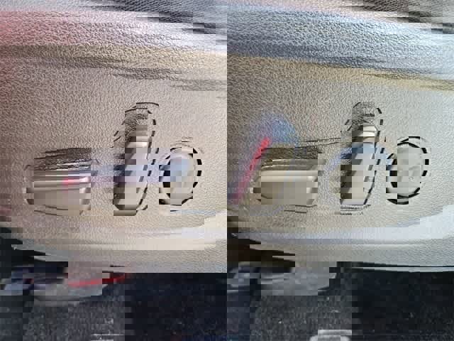 Certified 2022 Hyundai Santa Fe SEL w/ Convenience Package image 17