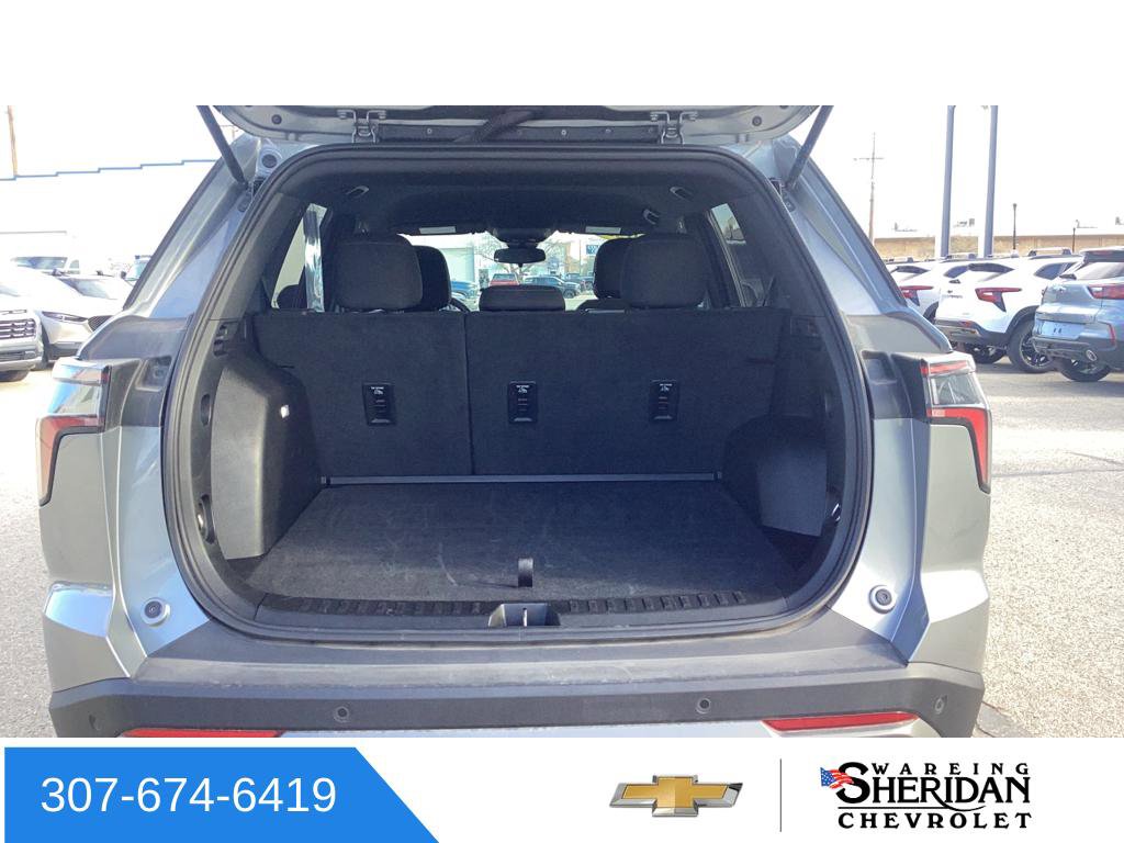 Used 2025 Chevrolet Equinox LT image 30