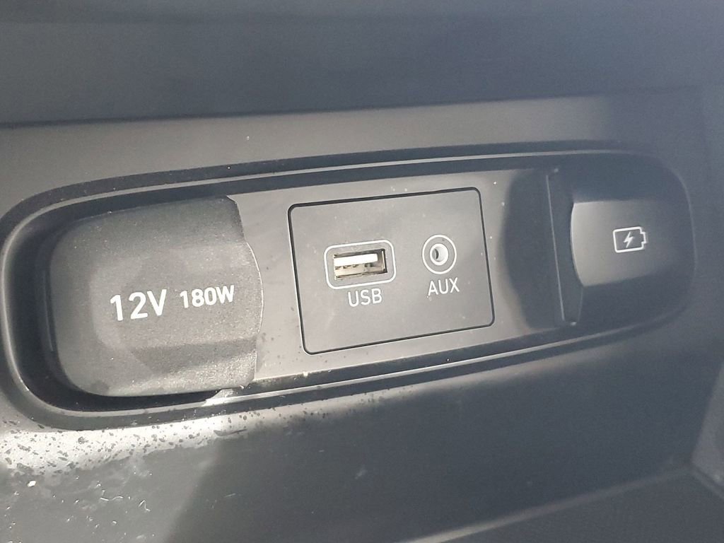 Used 2019 Hyundai Santa Fe Limited image 32