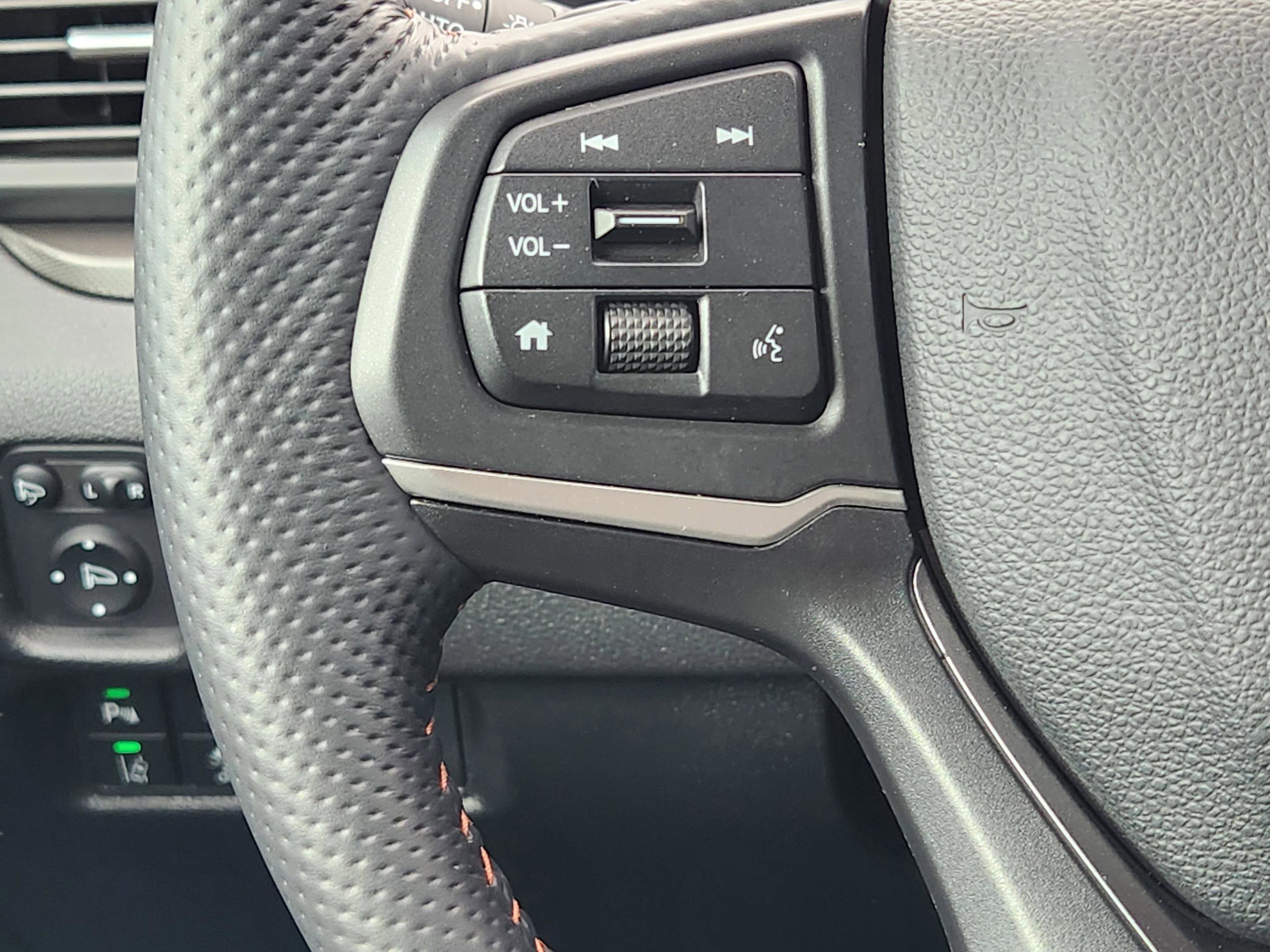 Certified 2025 Honda Ridgeline TrailSport+ image 28