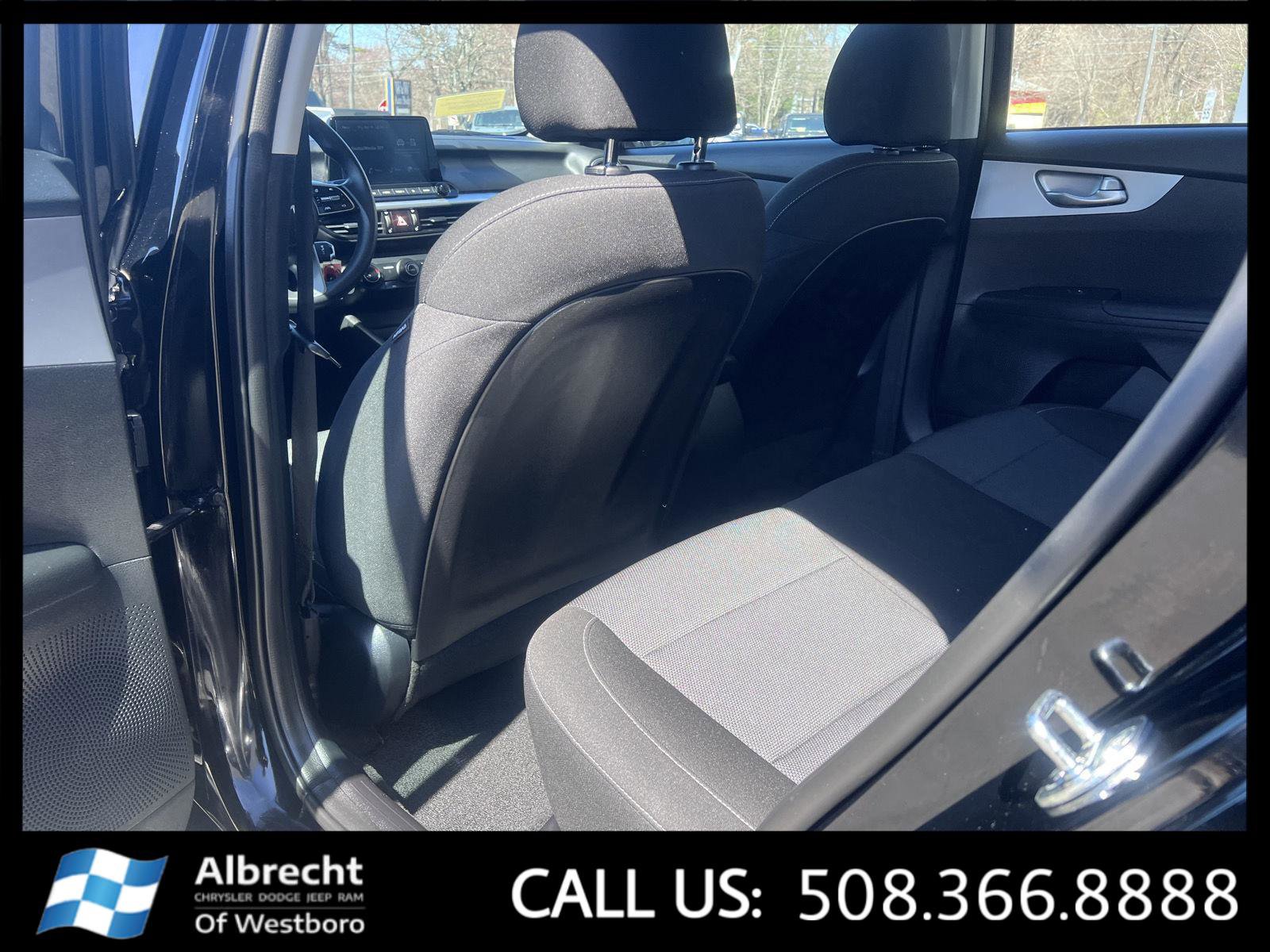 Used 2023 Kia Forte LXS w/ LXS Technology Package image 12