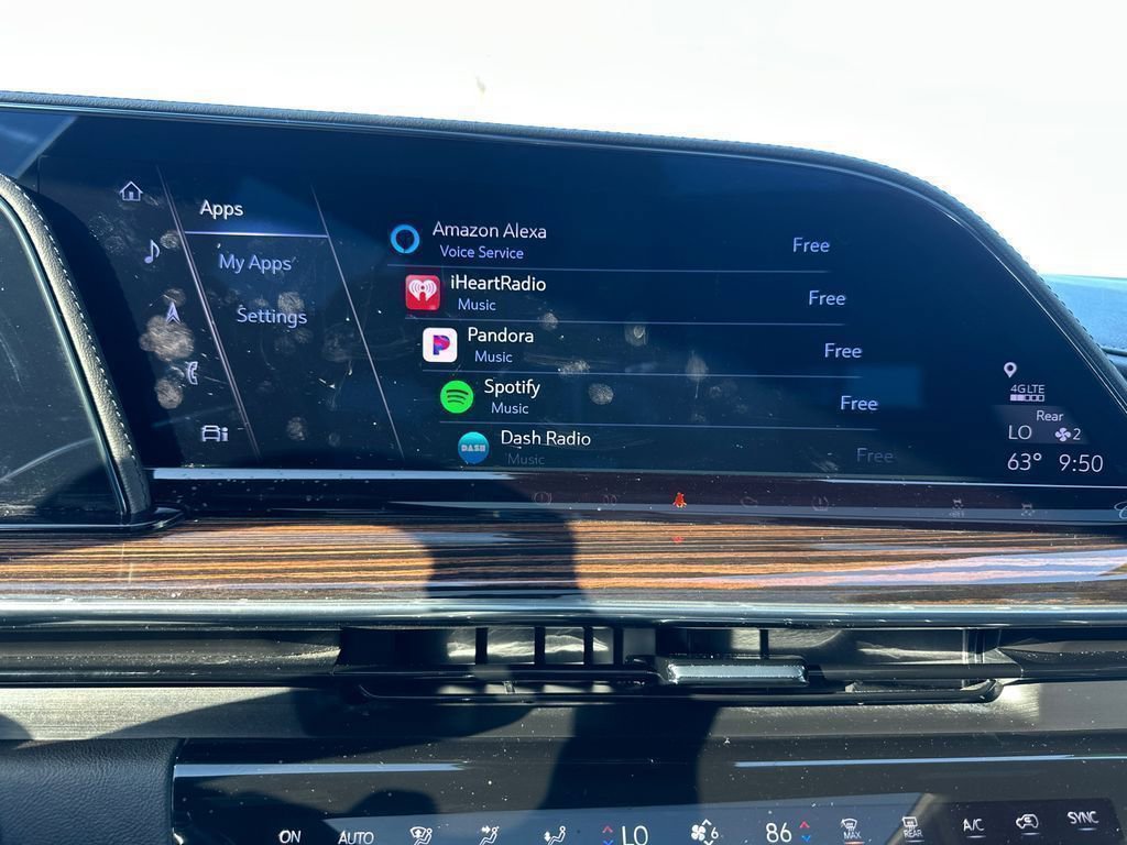 Used 2023 Cadillac Escalade ESV Premium Luxury image 26