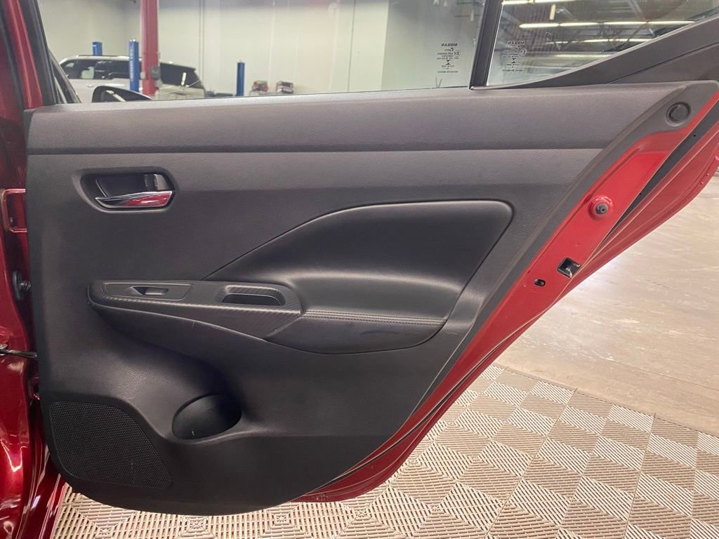 Used 2020 Nissan Versa SV w/ Trunk Package FWD image 16