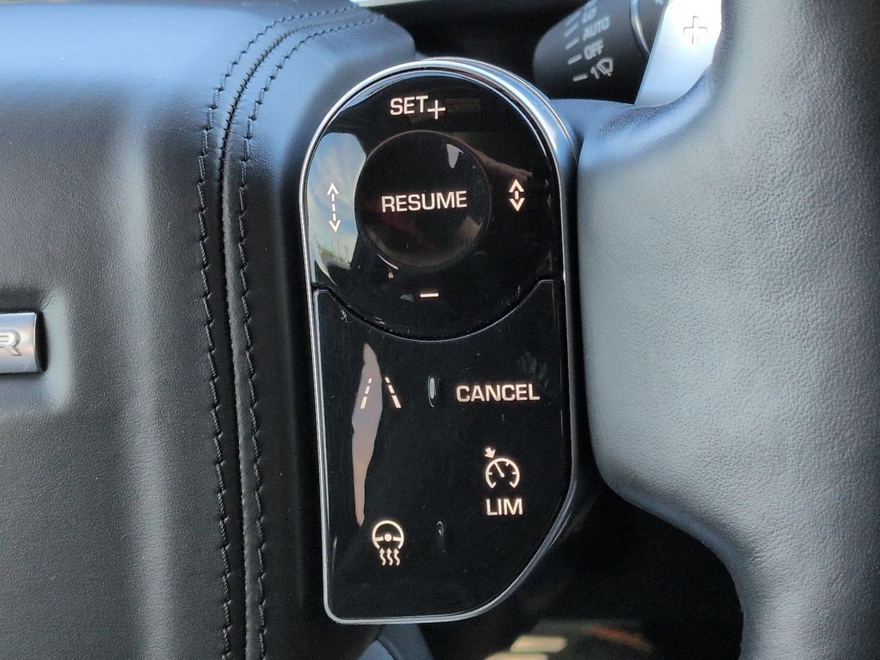 Used 2021 Land Rover Range Rover Autobiography Fifty Edition AWD/4WD image 12