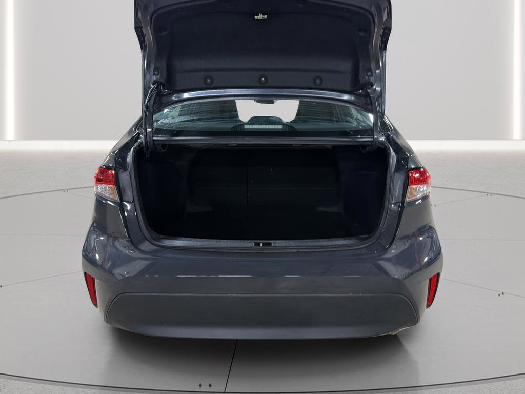 Used 2024 Toyota Corolla LE image 16