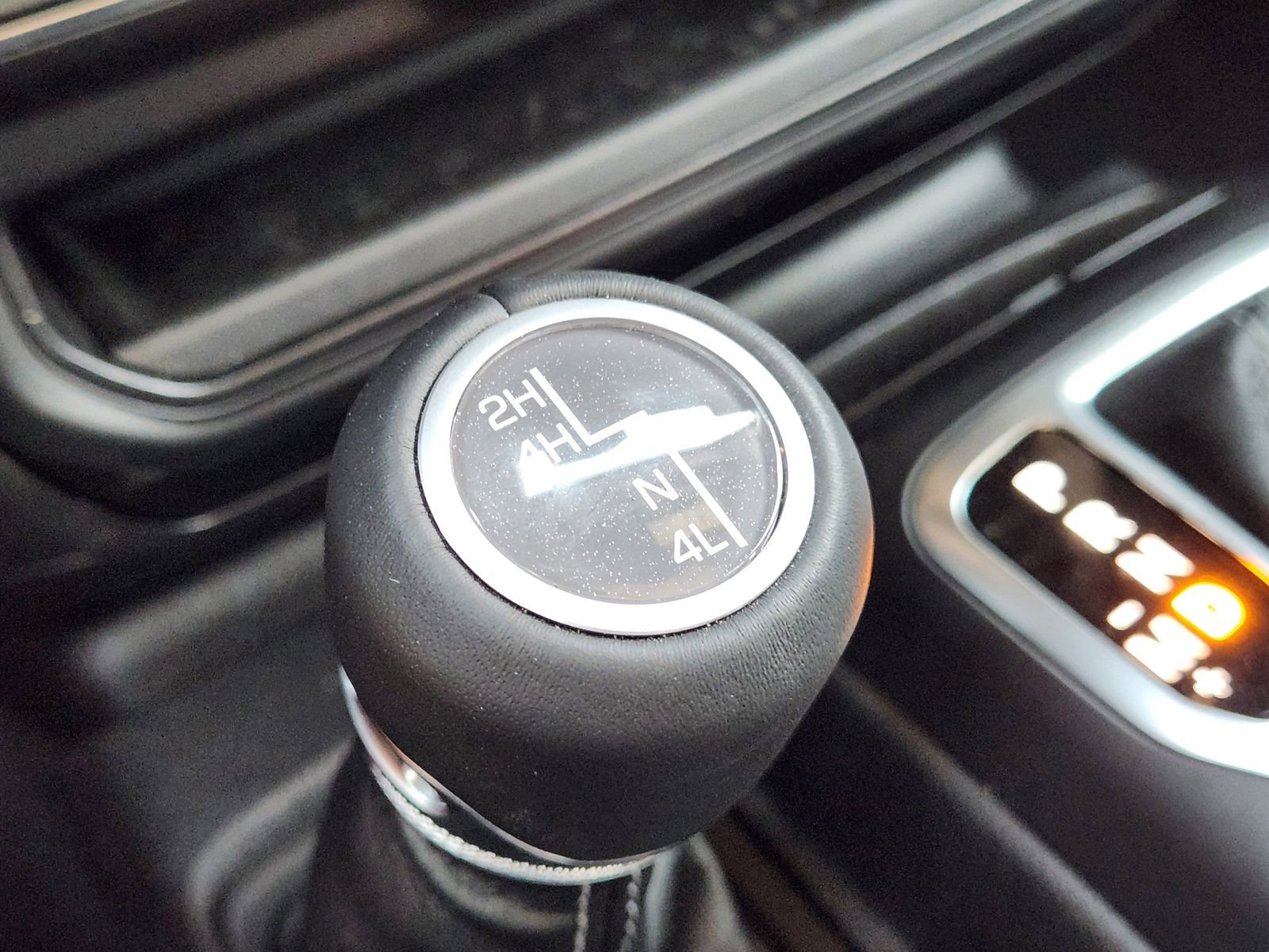 New 2025 Jeep Gladiator Sport image 16