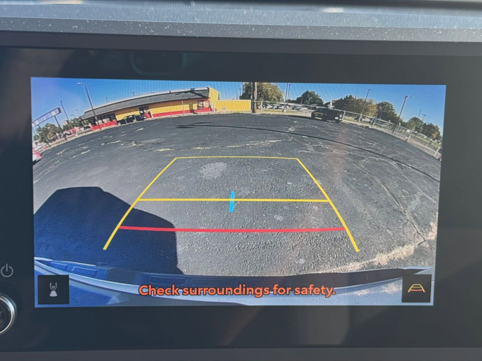 Used 2025 Toyota Tacoma SR image 17