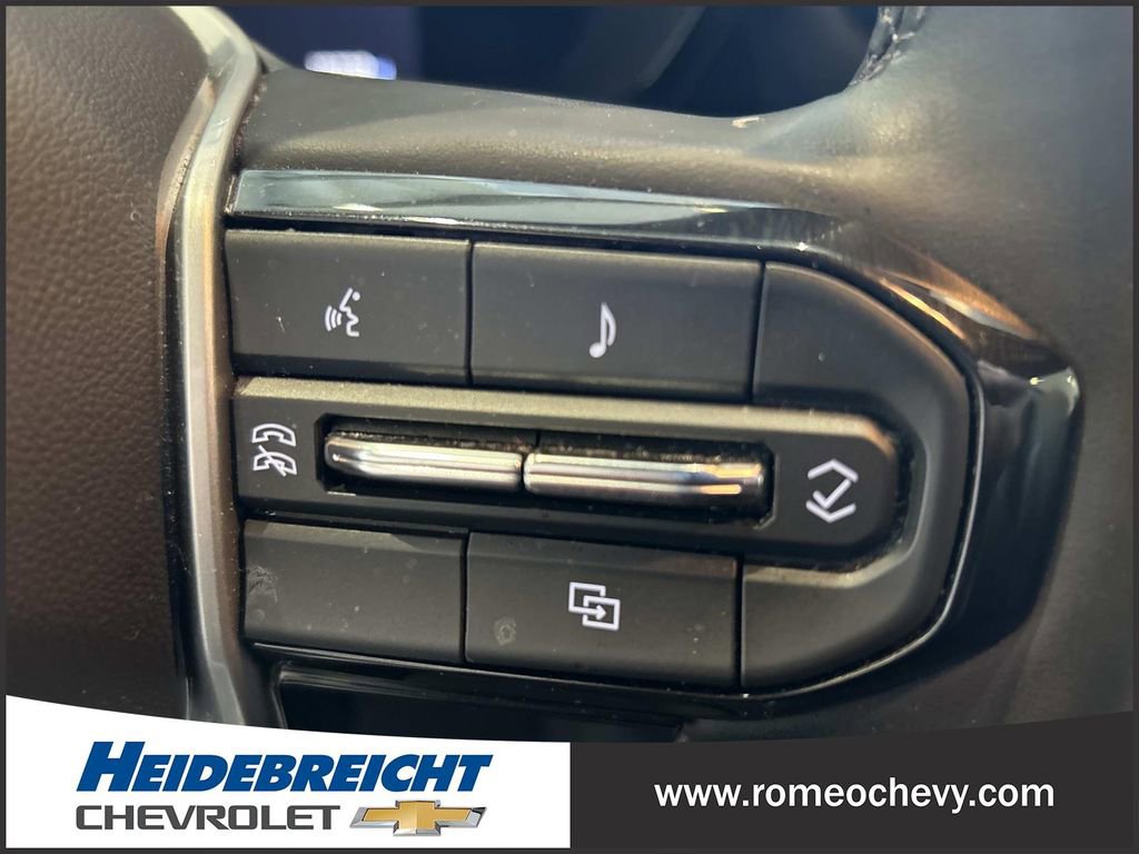 Used 2023 Chevrolet Colorado LT w/ LT Convenience Package II AWD/4WD image 20