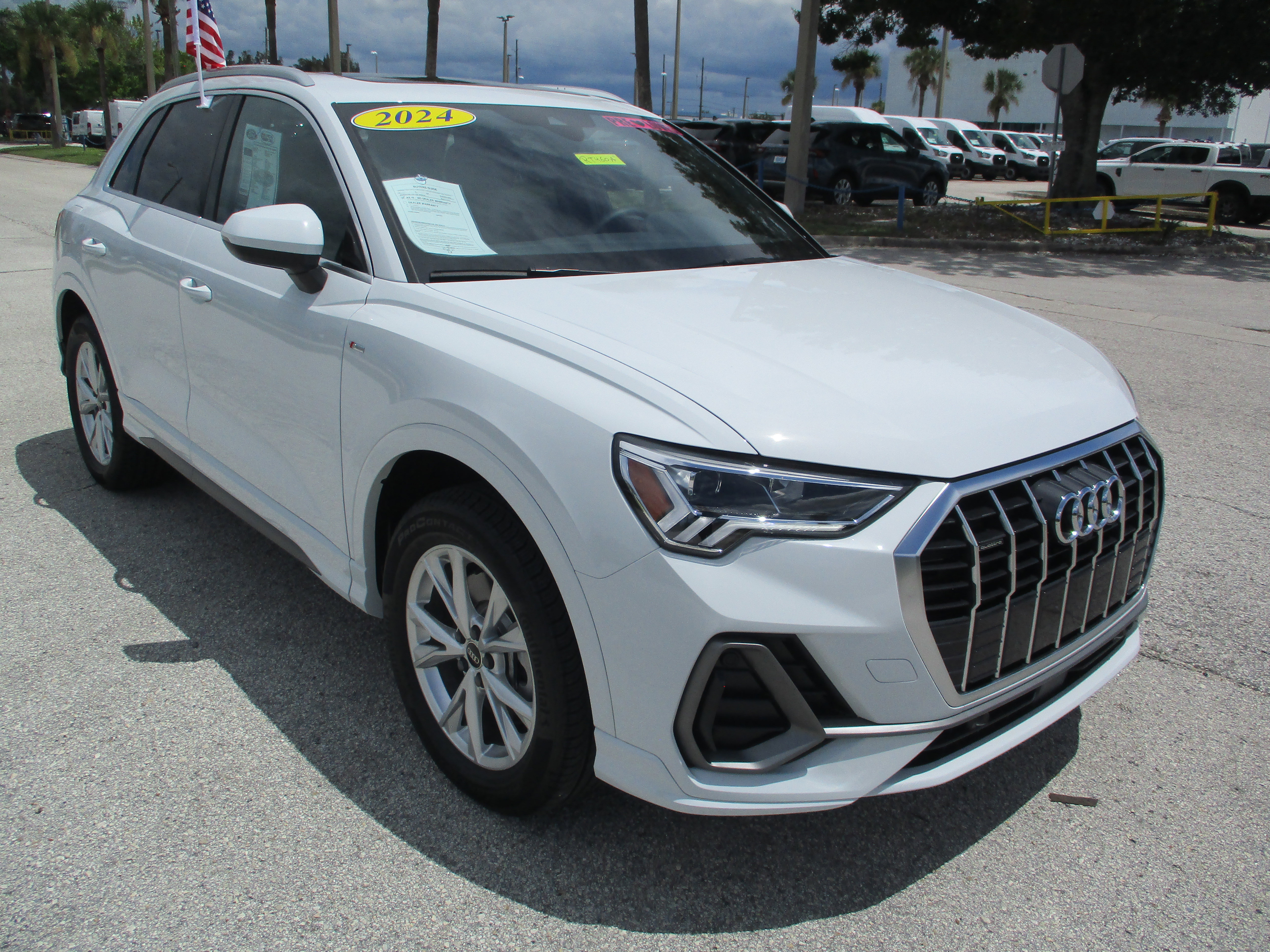 Used 2024 Audi Q3 2.0T Premium Plus