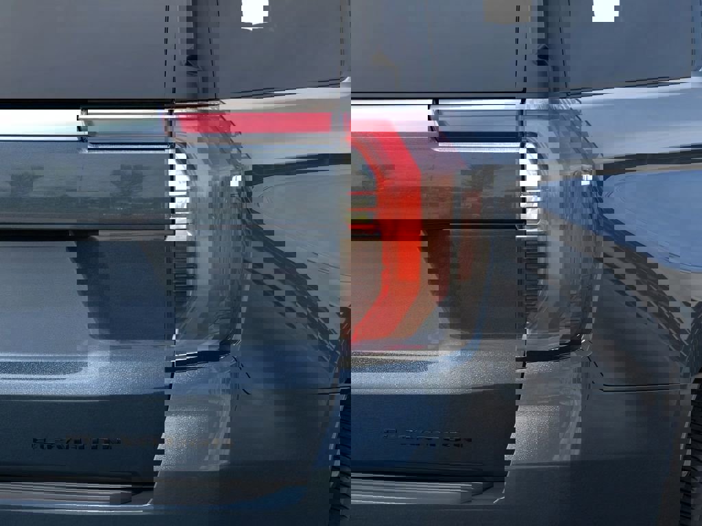 New 2026 GMC Yukon XL Elevation image 11