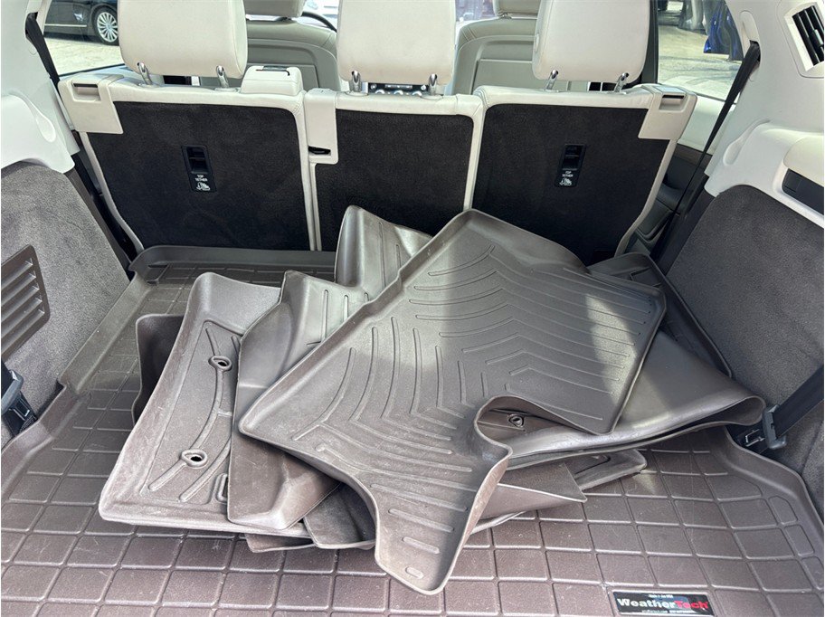 Used 2020 Land Rover Discovery HSE AWD/4WD image 50