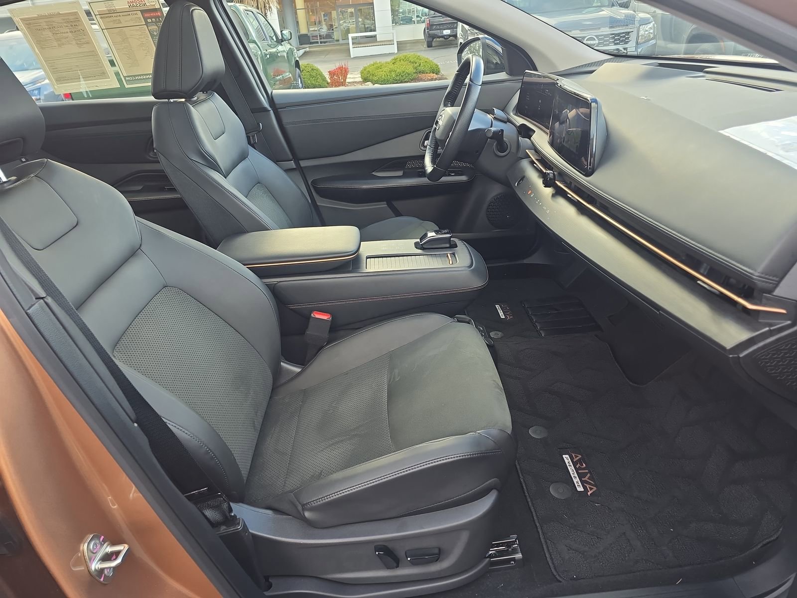 Used 2023 Nissan Ariya PREMIERE image 31
