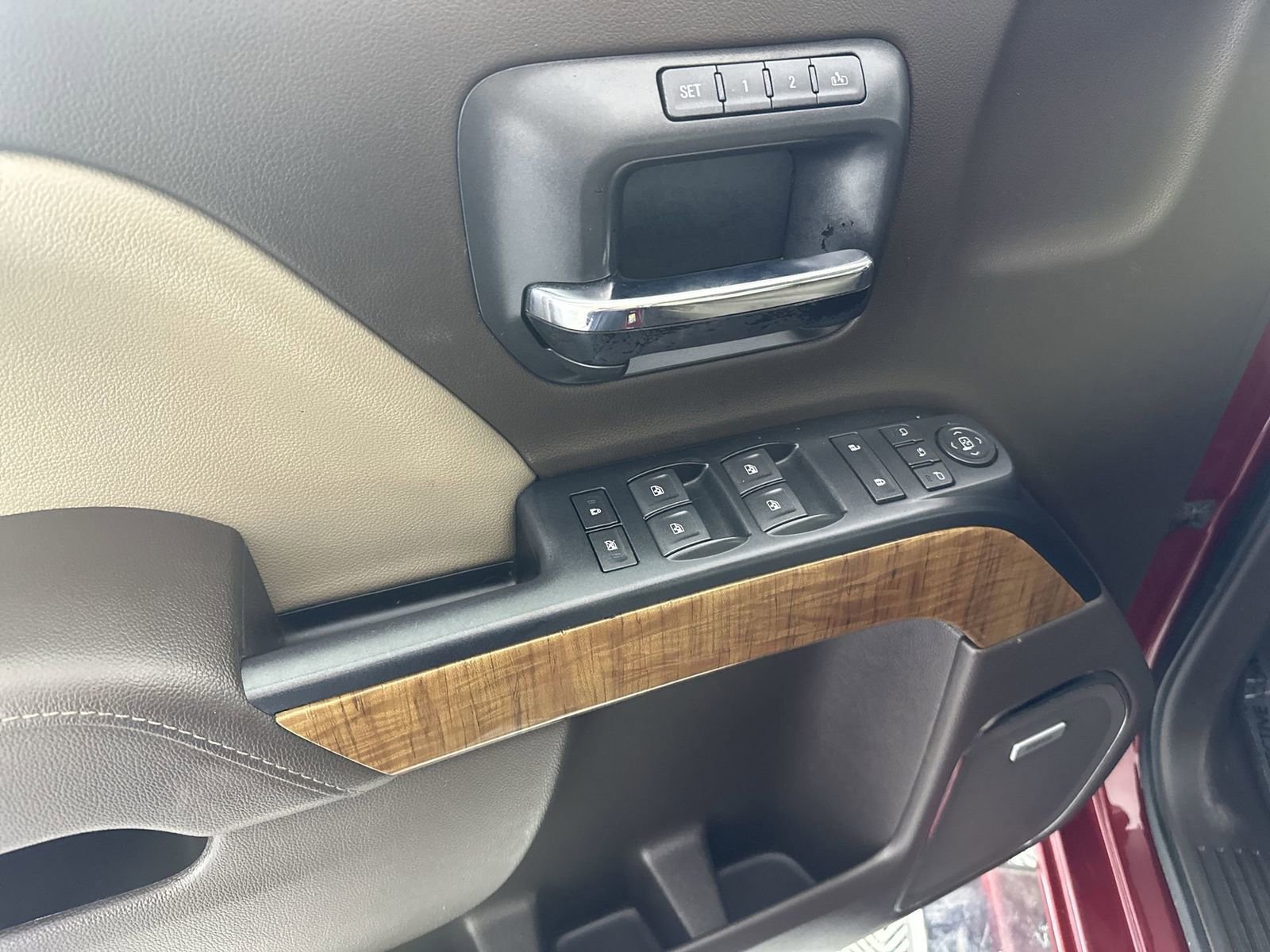 Used 2018 GMC Sierra 1500 SLT w/ SLT Premium Package image 13